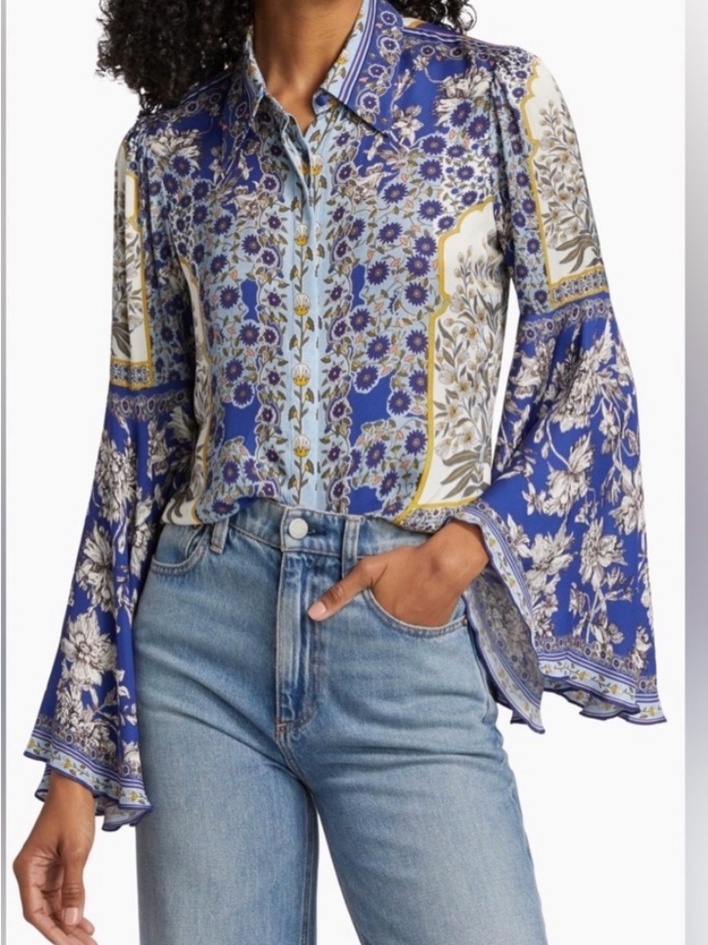 Alice + Olivia Blue Floral Bell-Sleeve Button-Down Shirt